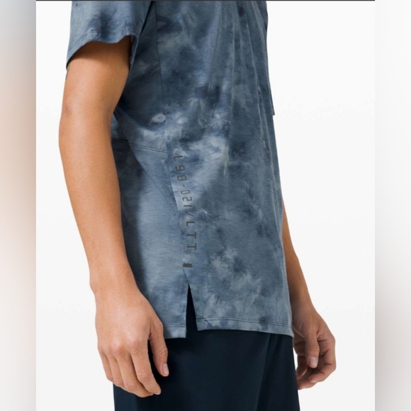 Lululemon Always Agile Short SleeveDiamond Dye True Navy Chambray size M - Picture 3 of 12